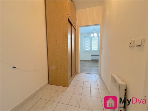 Pronájem bytu 1+1, 33 m² - 6