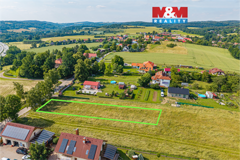 Prodej stavebního pozemku, 1 100 m² 0
