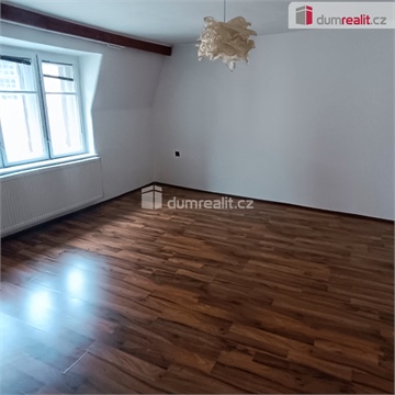 Pronájem bytu 2+1, 80 m² - 4