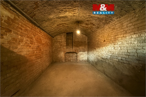 Prodej skladu / haly, 44 m² 0