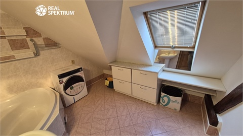 Pronájem bytu 3kk, 90 m² - 18