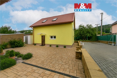 Pronájem rodinného domu, 82 m² 0