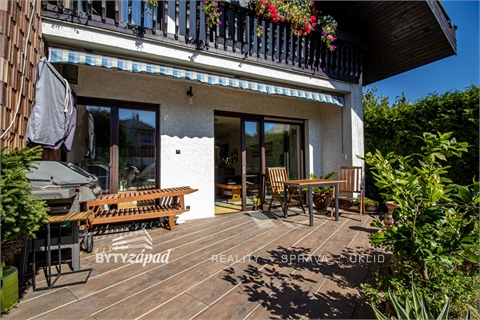 Prodej rodinného domu, 353 m² - 0