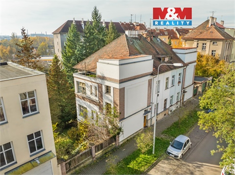 Prodej komerčního objektu, 240 m² 0