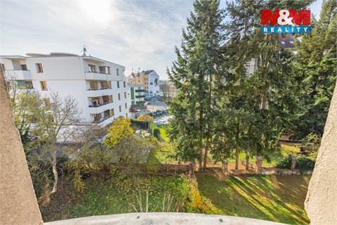 Prodej komerčního objektu, 240 m² 24