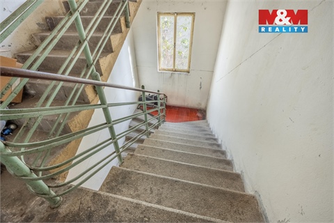 Prodej komerčního objektu, 240 m² 18