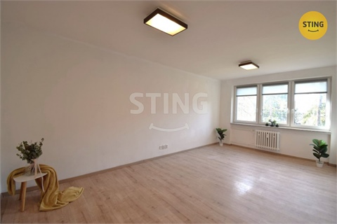 Pronájem bytu 3+1, 80 m² - 0