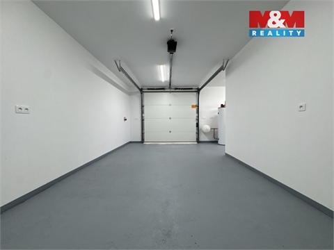 Prodej rodinného domu, 155 m² - 6