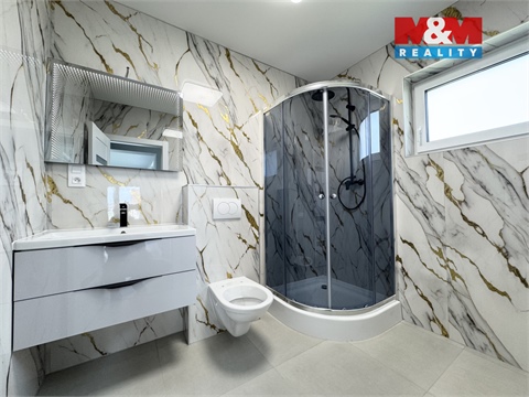 Prodej rodinného domu, 155 m² - 4