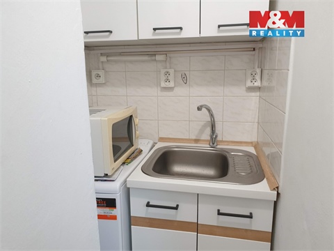 Pronájem bytu 1kk, 22 m² 2