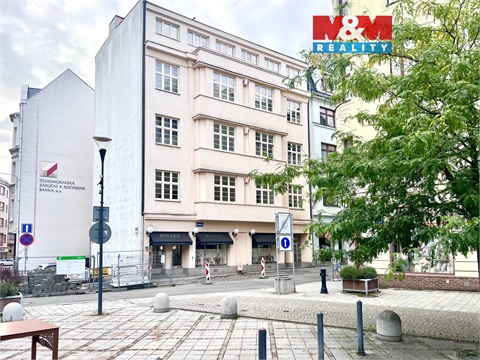 Pronájem kanceláře, 135 m² 0