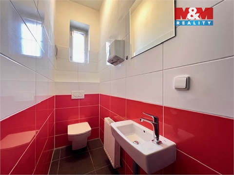 Pronájem kanceláře, 100 m² 6