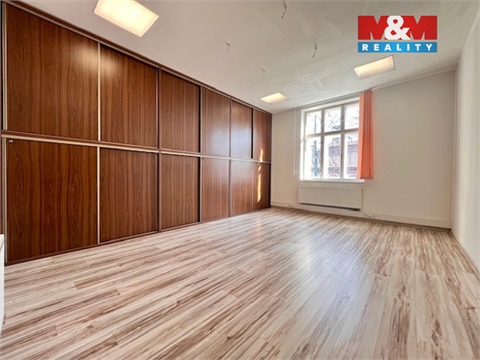 Pronájem kanceláře, 100 m² - 0