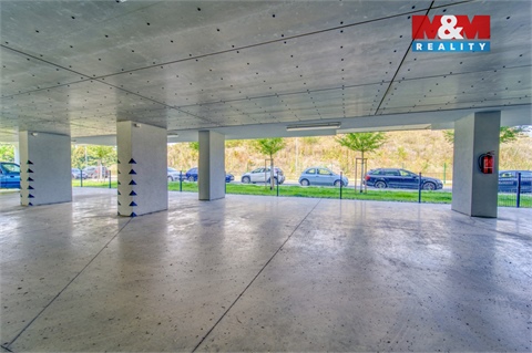 Pronájem parkovacího místa, 15 m² - 2