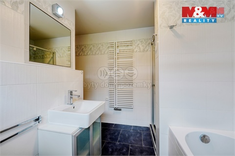 Prodej rodinného domu, 150 m² - 10