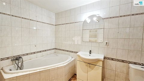 Pronájem bytu 2kk, 70 m² - 10