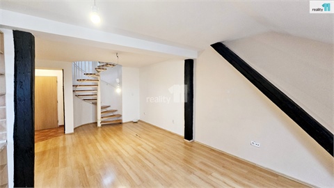 Pronájem bytu 2kk, 70 m² 4