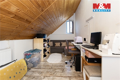 Prodej rodinného domu, 180 m² 26