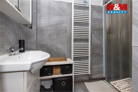 Prodej rodinného domu, 180 m² 12