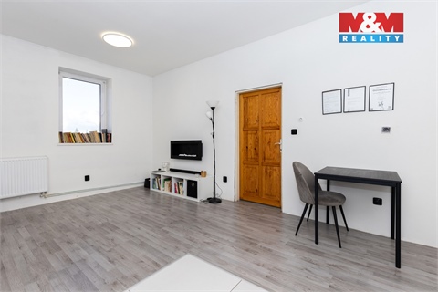 Prodej rodinného domu, 180 m² - 16