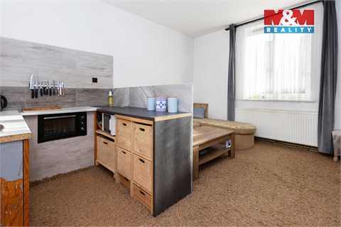 Prodej rodinného domu, 180 m² - 14