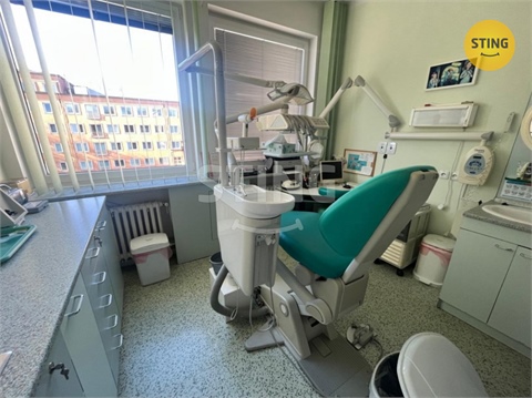 Pronájem kanceláře, 36 m² 0