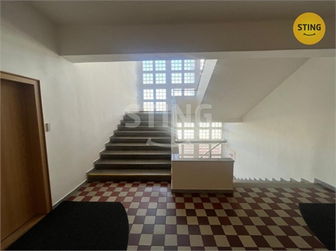 Pronájem kanceláře, 36 m² 12