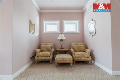 Prodej rodinného domu, 429 m² 18