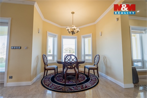 Prodej rodinného domu, 429 m² - 4