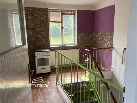 Prodej bytu 4kk, 82 m² 2