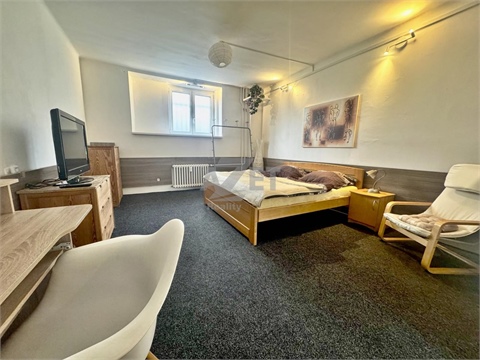 Pronájem bytu 2+1, 46 m² 2