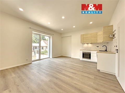 Pronájem bytu 2kk, 63 m² 0