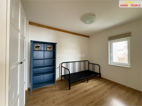 Pronájem bytu 2kk, 39 m² - 18