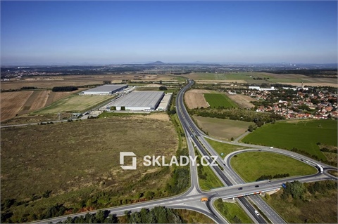 Pronájem skladu / haly, 5 600 m² 2