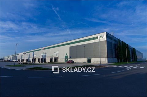 Pronájem skladu / haly, 5 600 m² 0