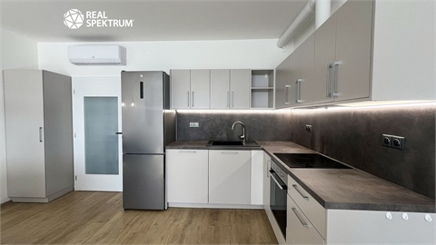 Prodej bytu 2kk, 55 m² - 2