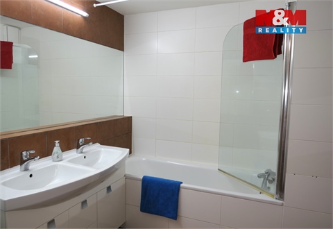 Pronájem bytu 4kk, 119 m² 16