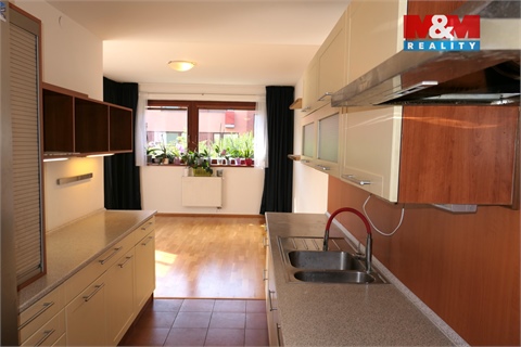 Pronájem bytu 4kk, 119 m² 4