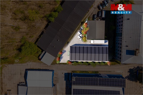 Pronájem skladu / haly, 283 m² 2