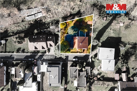 Prodej rodinného domu, 268 m² 2