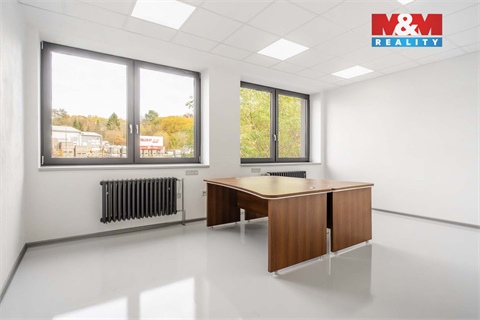 Pronájem kanceláře, 320 m² - 0