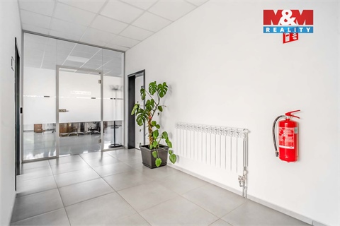 Pronájem kanceláře, 320 m² 12