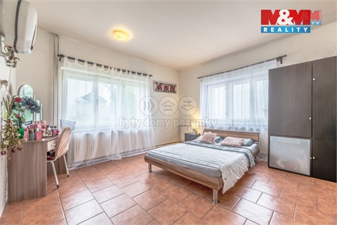 Prodej komerčního objektu, 292 m² - 0