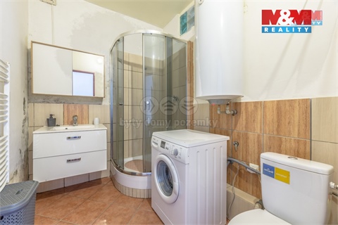 Prodej komerčního objektu, 292 m² 8