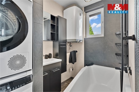 Prodej bytu 3+1, 68 m² - 2