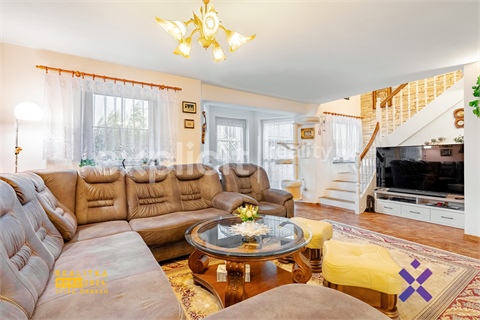 Prodej rodinného domu, 234 m² 10