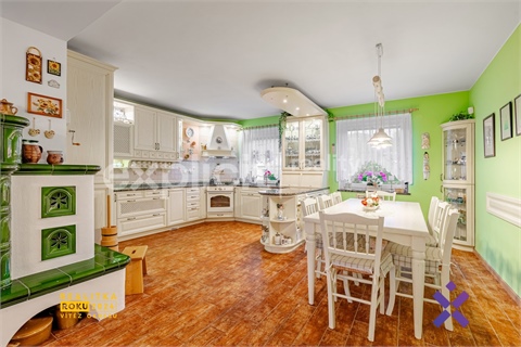 Prodej rodinného domu, 234 m² - 12