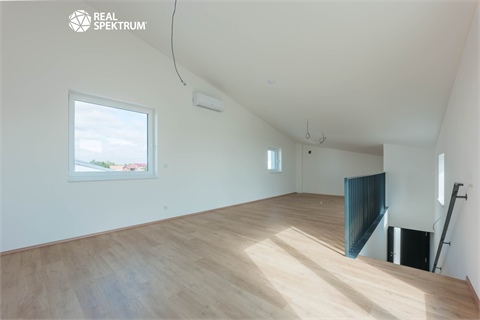 Prodej bytu 2kk, 66 m² 10