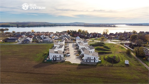 Prodej bytu 2kk, 66 m² 2