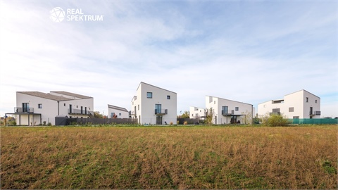 Prodej bytu 2kk, 66 m² - 0